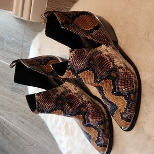 Jeffrey Campbell Cromwell ankle boots